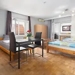 Guest house Filimena - Monteurunterkunft