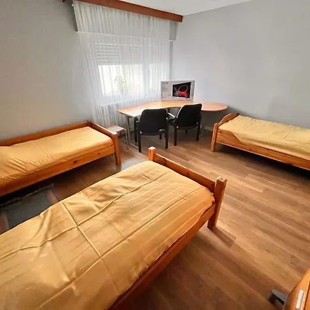 Pensionat Filimena - Monteur Gründau