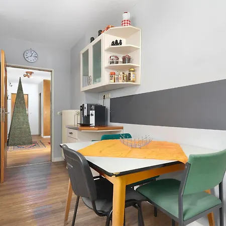 ゲストハウス Filimena - Monteur