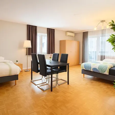 ゲストハウス Filimena - Monteur