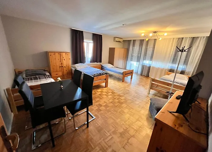 Filimena - Monteur Affittacamere *